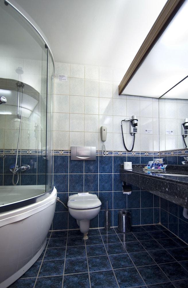 Hotel 2000 Kavaklidere Анкара Екстериор снимка